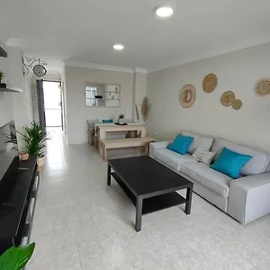  Apartamento Precioso Apartamento A Estrenar, A 100mts De La Playa